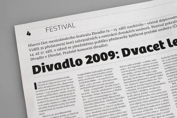 Divadelní noviny